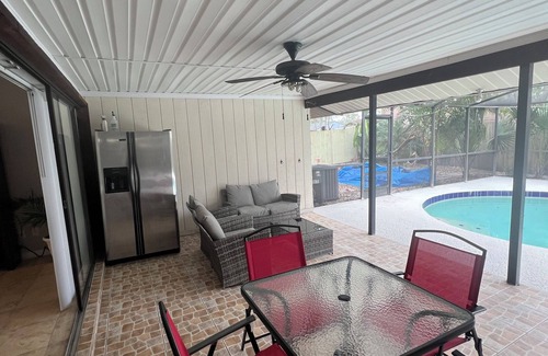Bloomingdale Casa | Charming 4-bedroom house with AC, WiFi in amazing Brandon