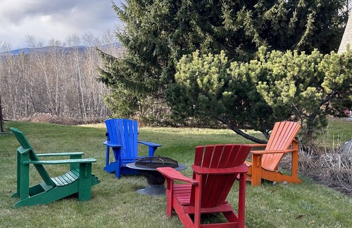 Sunapee Casa | Charming 4-bedroom house in enjoyable Sunapee with fitness room, WiFi