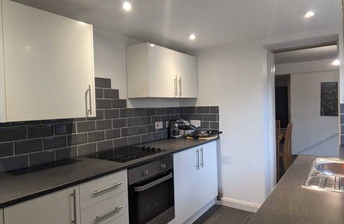 Dover Casa | Charming 4-bedroom House in Dover
