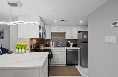 Truxton Circle Casa | Charming 4-Bedroom Townhouse in the Heart of DC