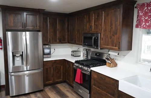 Heber Cabina | Charming 4-bedroom cabin with WiFi and AC in Forest Lakes