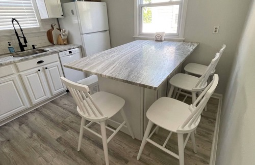 Margate City Casa | Charming 4 bedroom 2 full bath house with WiFi and AC in Margate City