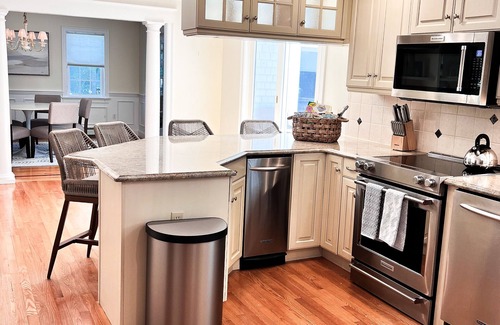 Osterville Casa | Charming 4BR Osterville Home, Walk to Pond, 2 mi to beach, Hot Tub & Beach Pass