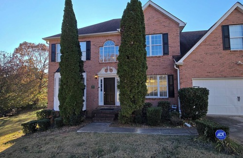 Lithonia Casa | Charming 4BR Retreat Sleeps 8 Near Stone Mountain