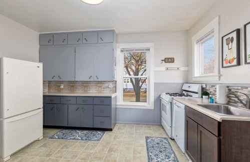 John Ball Park Casa | Charming 4BR Westside Home in DT Grand Rapids