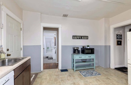 John Ball Park Casa | Charming 4BR Westside Home in DT Grand Rapids