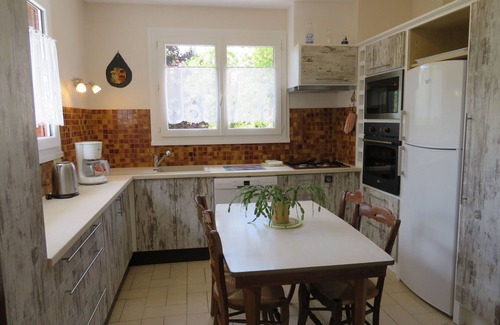 Fontenay-sur-Eure Cabaña | Casa independiente con jardín cerca de Chartres, ideal para actividades al aire libre y relax