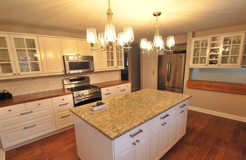 Willowbrook Casa | Charming 5 Bed Burr Ridge House