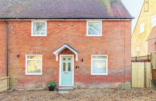 Winchester Casa | Charming 5-Bed Winchester Home with Garden and Parking