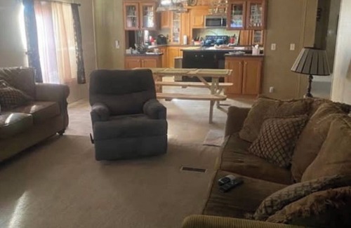 Buras-Triumph Casa | Charming 5-bedroom mobile home with AC in Buras