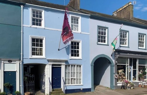 Newland Near Ulverston Casa | Charming 5* Georgian Townhouse + Sauna sleeps 6