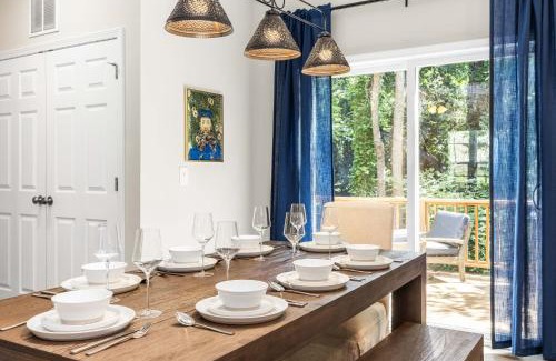 Durham Casa | Charming 5bd - BBQ - Deck- 4mins Duke University