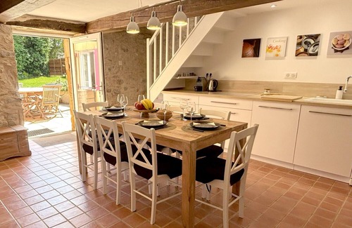 Les Cabanes Casa | Charming 6/8 person country house in the Périgord, near Domme