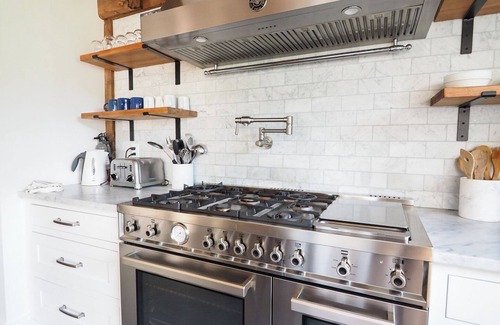 North Egremont Casa | Charming 6 Bdrm Countryside Stay