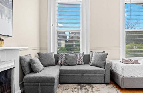 Limerick Casa | Charming 7BR Home Bourbon Trail & Attractions