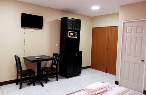 Managua Hotel | Charming 8-units hotel in lovely Managua with AC near the airport