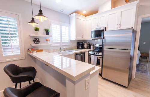 Brea Casa | Charming ADU in Brea with Private Yard & In-Unit Laundry - Your Ideal Retreat!