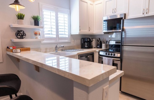 Brea Casa | Charming ADU in Brea with Private Yard & In-Unit Laundry - Your Ideal Retreat!