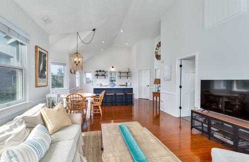 Salvo Casa | Charming, Affordable, Pet Friendly, Semi-Oceanfront Cottage!
