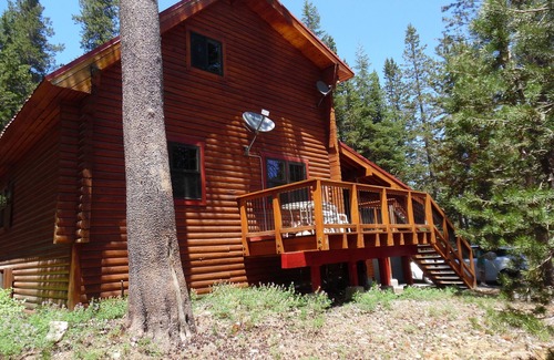 Serene Lakes Casa | Encantadora cabaña alpina a corta distancia a pie del lago y a 5 minutos de las estaciones de esquí