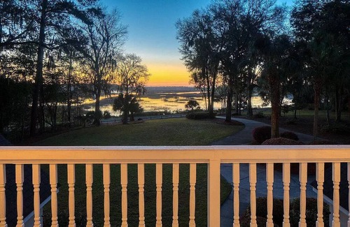Savannah Casa | Charming and Beautiful Marsh Front Home!