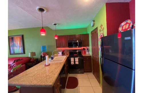 Sandy Beach Condominio | Charming and bright 1 br 1 b condo