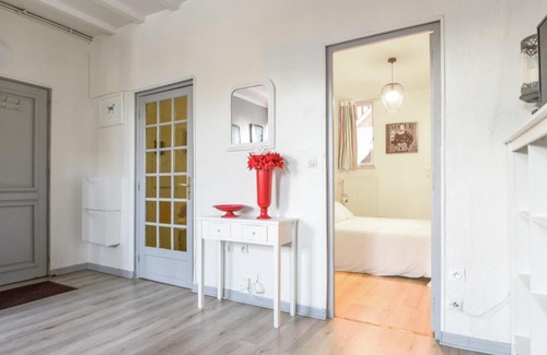 Bethune Apartamento | Charming and calm flat with parking at the heart of Béthune - Welkeys