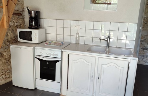 Marsanne Cabaña | Charming and Character Cottage in Drôme Provençale