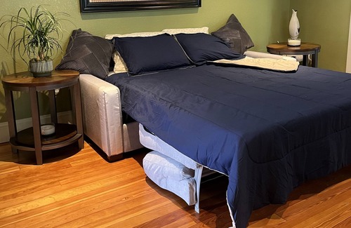 Waynesville Casa | Charming and cozy 1920's bungalow with mountain views. Pet-friendly