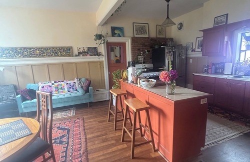 Eureka Casa | Charming and Cozy Room in beautiful Eureka Victorian