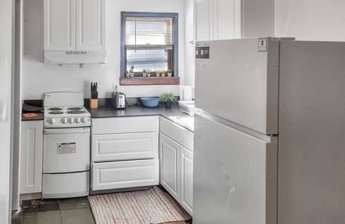 Bay City Apartamento | Charming and Cozy Urban Retreat