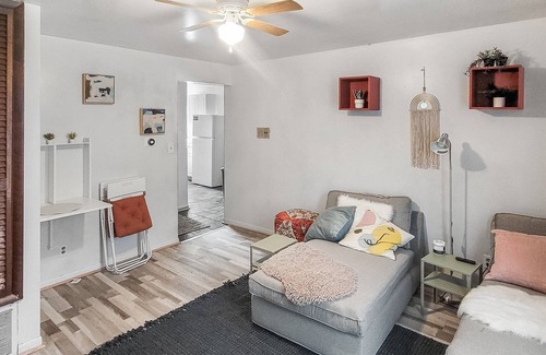 Bay City Apartamento | Charming and Cozy Urban Retreat