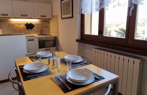 Calmasino Apartamento | Charming and elegant apartment in Bardolino with pool... WI-fi free...