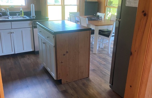 Thompson Cabaña | Charming and relaxing lakehouse property, Susquehanna County