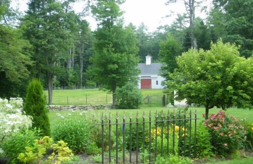 Kennebunkport Apartamento | Un país que se siente muy cerca de Dock Square en Kennebunkport - ¡Se admiten perros!