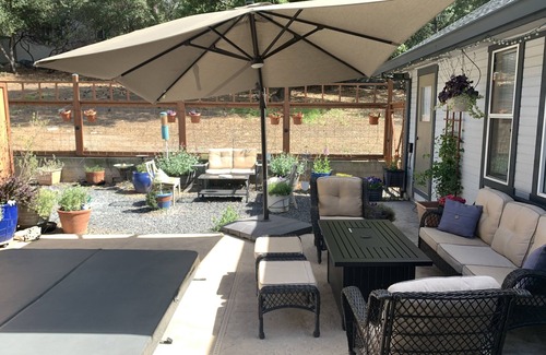 Groveland Cabina | Charming and Rustic Luxury under the stars of Yosemite!