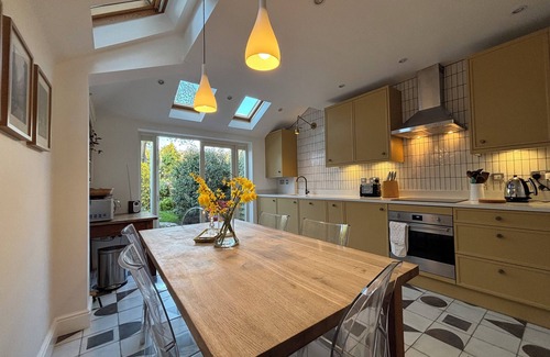 Cambridge Cabaña | Charming and spacious period cottage in central Cambridge
