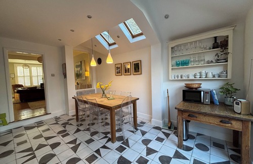 Cambridge Cabaña | Charming and spacious period cottage in central Cambridge