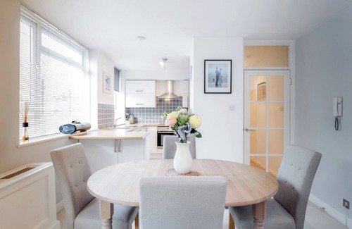 East Putney Apartamento | Charming and Spacious 1-Bed in Putney
