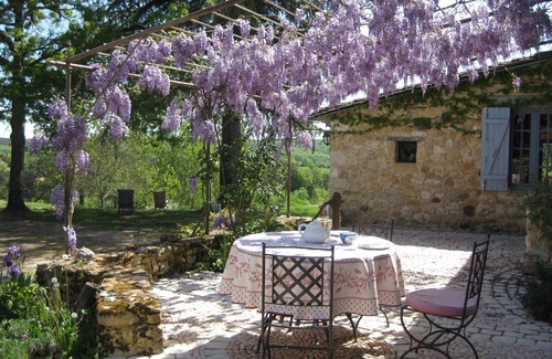 Lamonzie-Montastruc Apartamento | Encantador apartamento para 2, con jardín privado en Country Hamlet, paseos preciosos