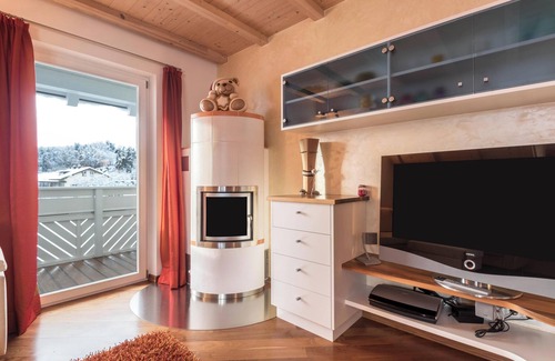 Collalbo Apartamento | Encantador apartamento "Sahara" en Villa Anina con piscina