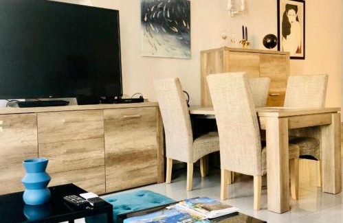 Villefranche-sur-Mer Apartamento | CHARMING APARTMENT NEAR THE BEACH
