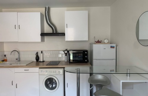 Fabron Apartamento | Charming apartment 5 minutes from the beach