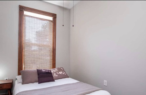 Highlands Apartamento | Charming Apartment in the highlands 2bd/1bth