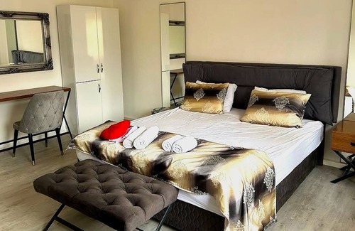 Essen-Borbeck-Mitte Apartamento | Encantador apartamento en Essen cerca de Schlosspark con terraza