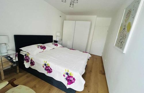 Znjan Apartamento | Charming Apartment Mari Žnjan