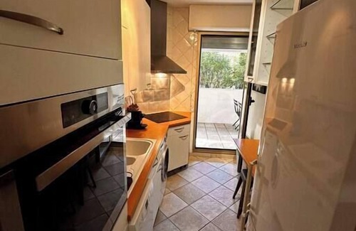 Prado-Perier Apartamento | Charming apartment Near the beach 4P with garden