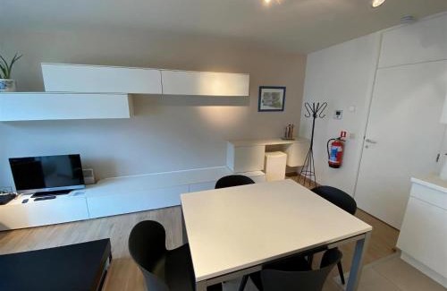 De Panne Apartamento | Charming Apartment Near Beach, cleaning included