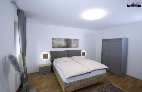 Favoriten Apartamento | Charming Apartment Near Central Station, Bg10