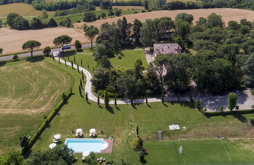 Dozza Apartamento | Charming apartment "Quintino" in historical Villa Calanco on the hills of Dozza